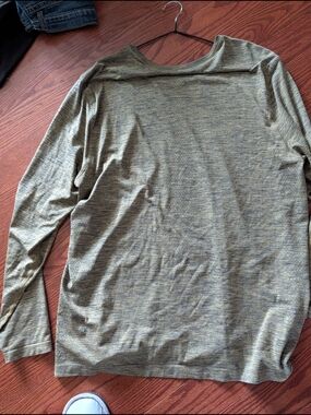 Lululemon Long-Sleeve Heathered Olive Crewneck Shirt
